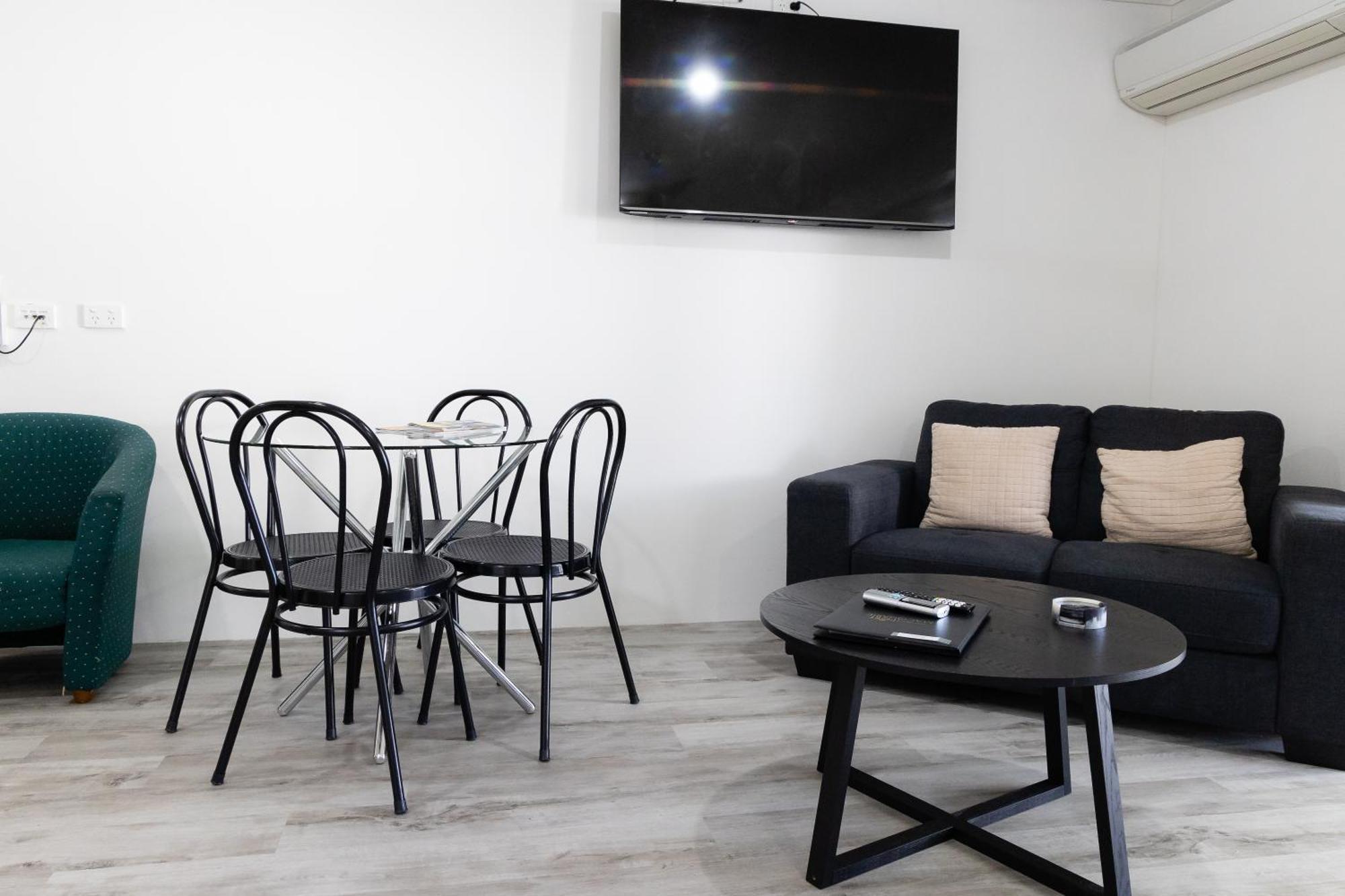 Aston Hill Motor Lodge Port Macquarie Eksteriør billede