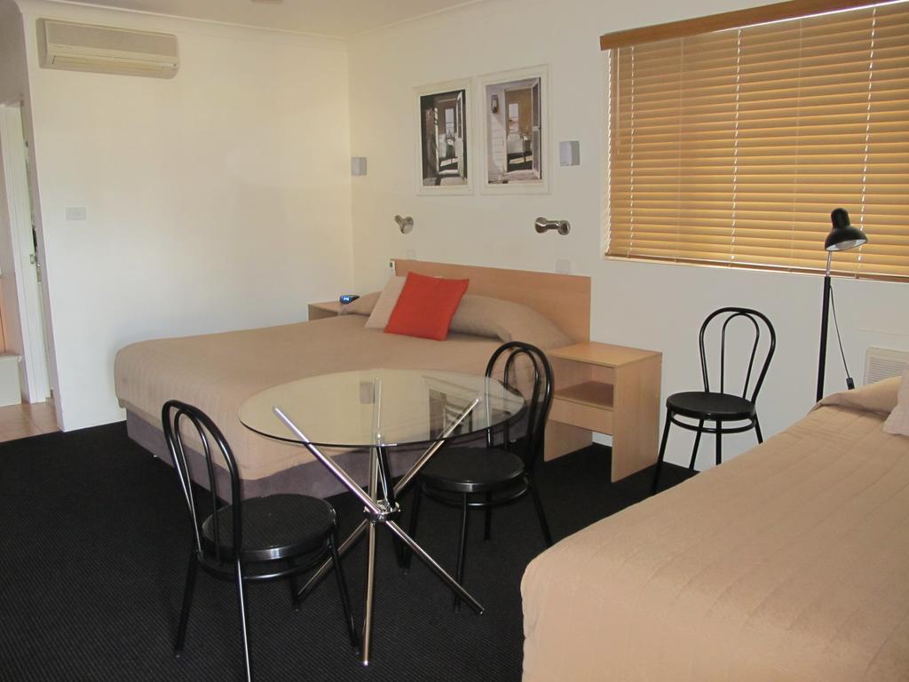 Aston Hill Motor Lodge Port Macquarie Eksteriør billede