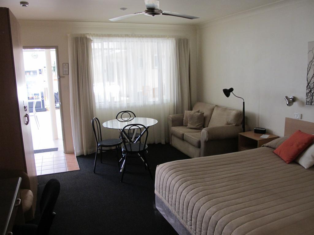Aston Hill Motor Lodge Port Macquarie Eksteriør billede